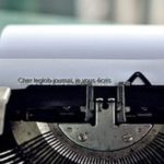 Une machine à écrire vintage