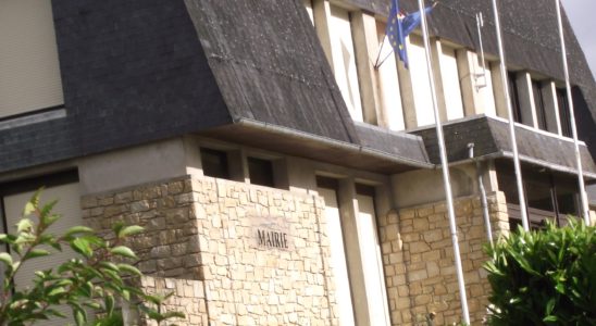 La mairie de Saint-Berthevin, le fief de Yannick Borde. En 2008, il se fait réélir avec comme slogan " une dynamique au service de notre ville" - (c)leglob-journal.fr
