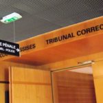 L'entrée de la grande salle du tribunal correctionnel de LAVAL - © lelglob-journal.fr