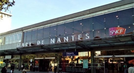 Le parvis de la gare de Nantes en Loire-Atlantique