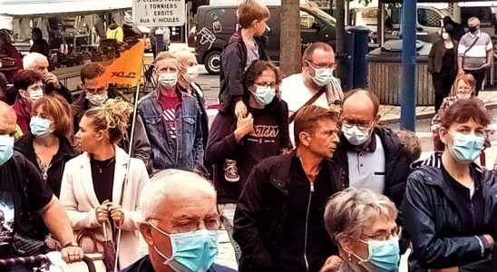 Dans la foule des manifestants à Mayenne en Juin 2021