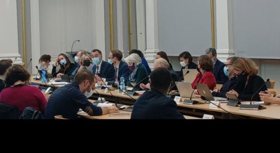 Une vue du conseil municipal de Laval