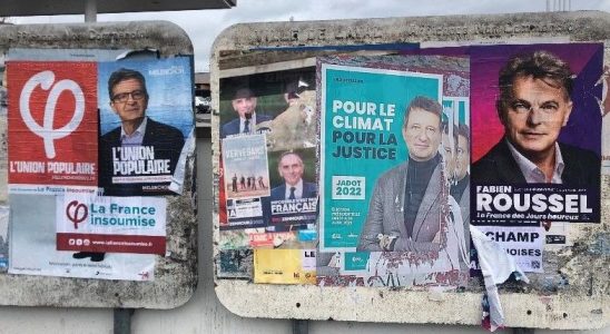 Quelques affiches de la campagne présidentielles 2022 plcardées sur les murs de la Mayenne @leglob-journal.fr