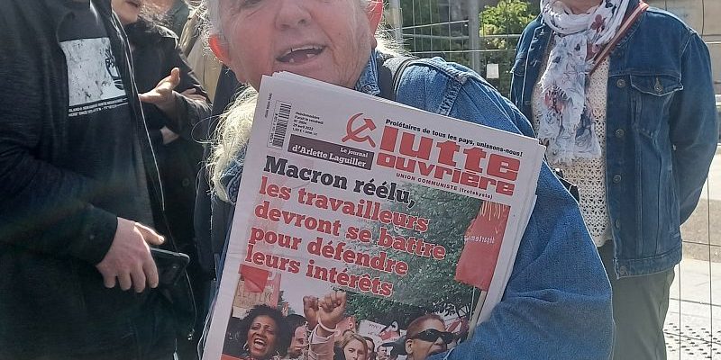 Martine Amelin infatigable tête de liste Lutte ouvrière et vendeuse du journal LO - © leglob-journal.fr