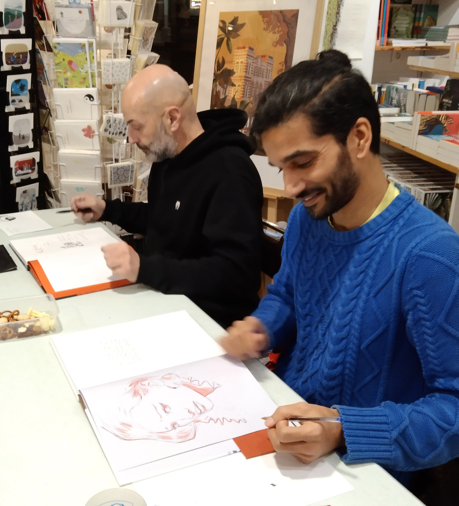 Raphaël Pavard et Mark Eacersall en dédicace à la librairie Le Moment - ©️ Le Moment librairie Salies 