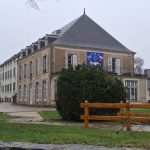 L’hôtel de ville d'Evron en Mayenne - © leglob-journal.fr