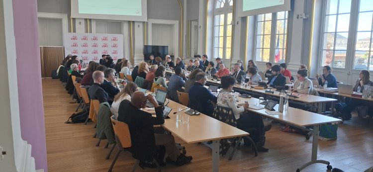 Une vue du conseil municipale de Laval Acte II - © leglob-journal.fr