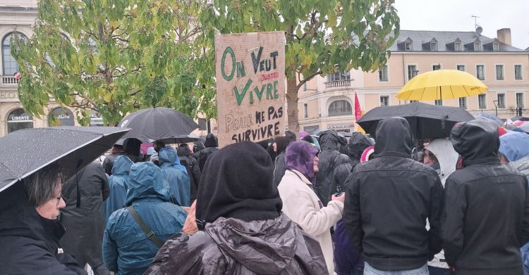 maniflycéensgiletsjaunesacte2vivre